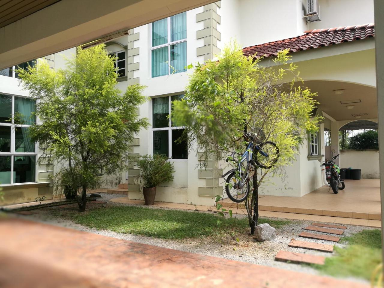 Guesthouse Dragon Place Taiping Esterno foto