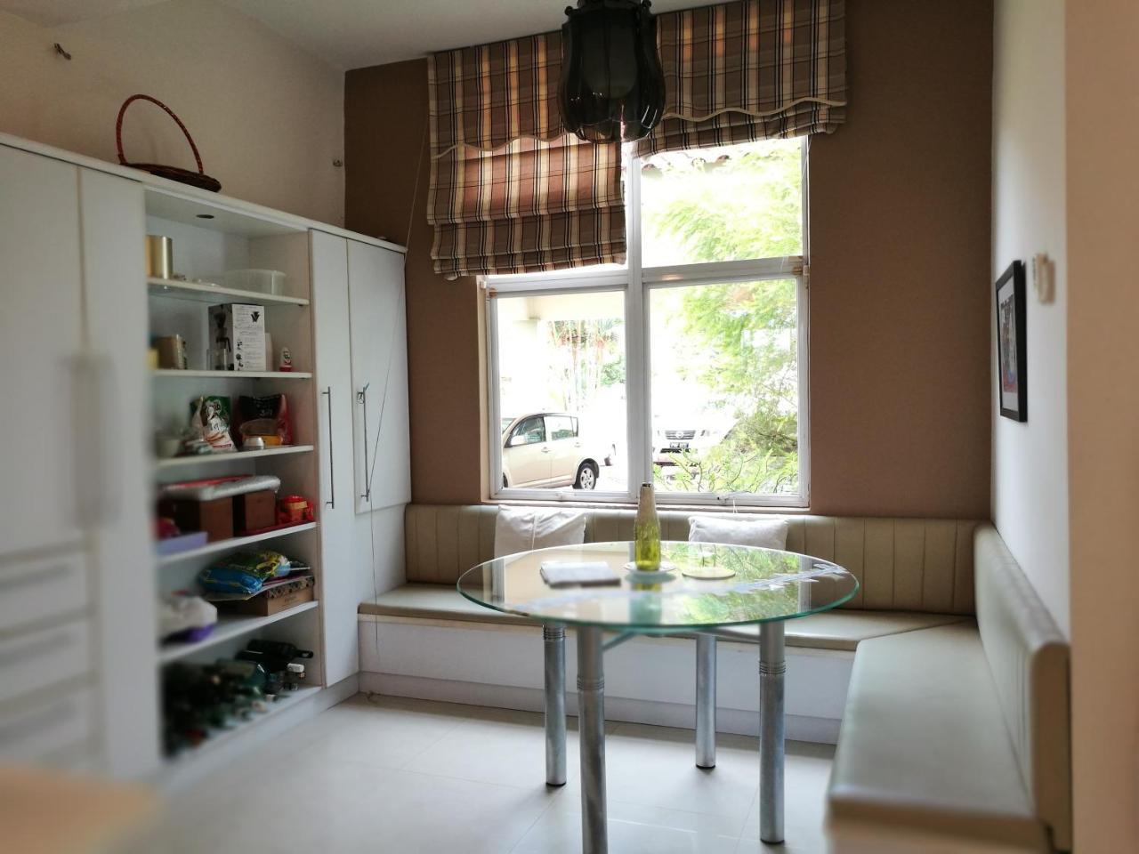 Guesthouse Dragon Place Taiping Esterno foto