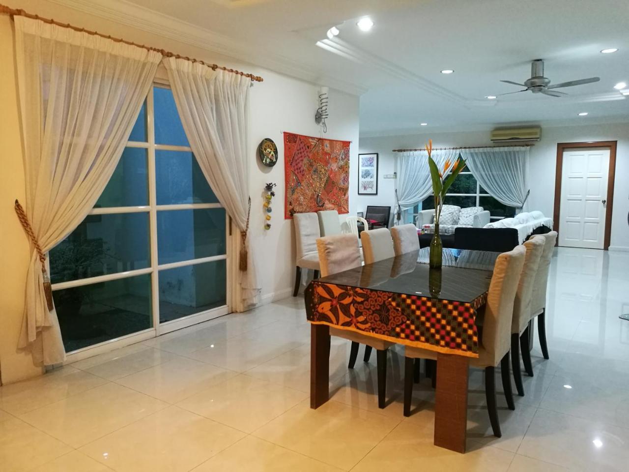 Guesthouse Dragon Place Taiping Esterno foto