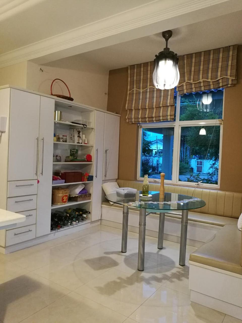 Guesthouse Dragon Place Taiping Esterno foto