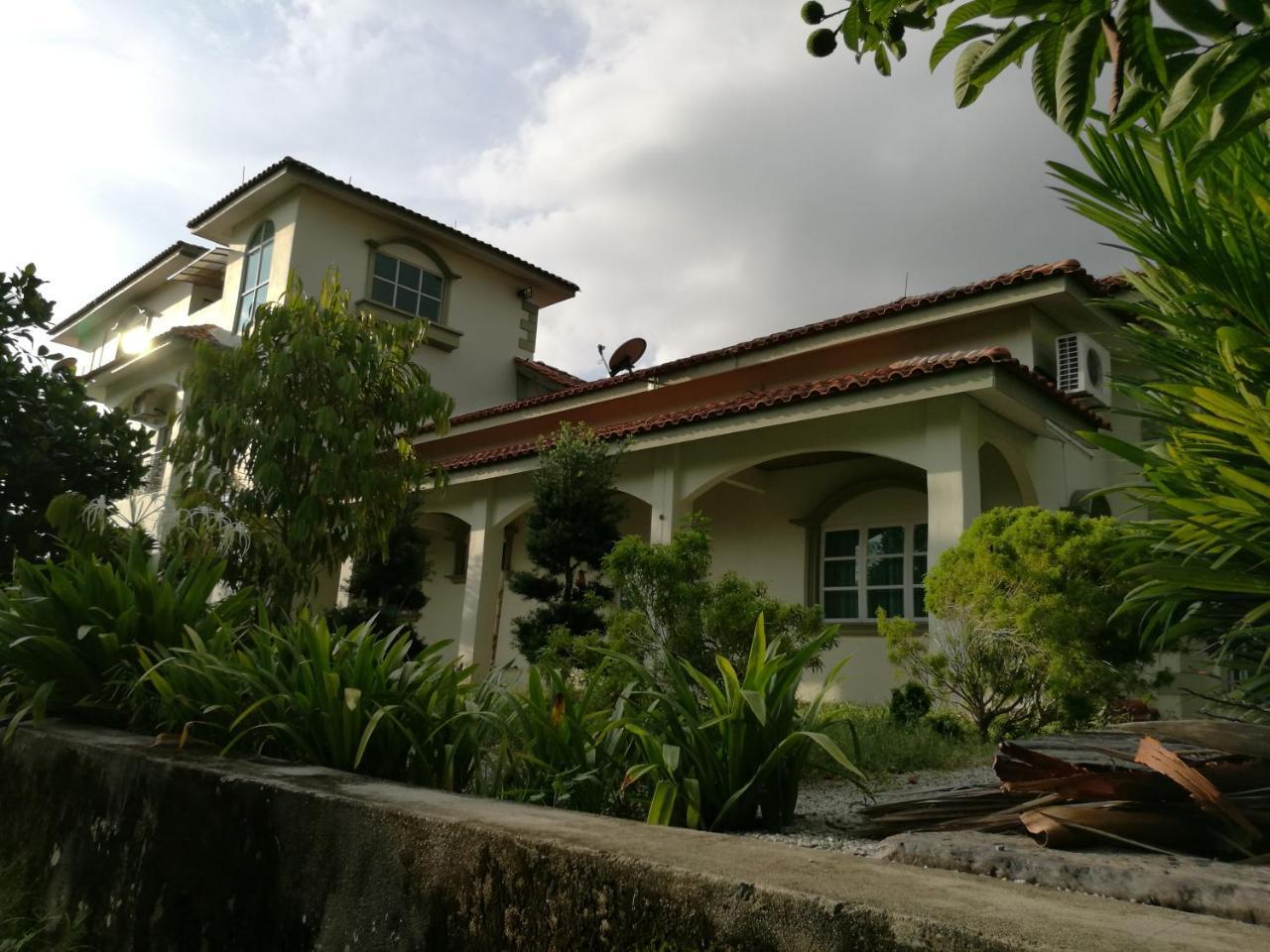 Guesthouse Dragon Place Taiping Esterno foto