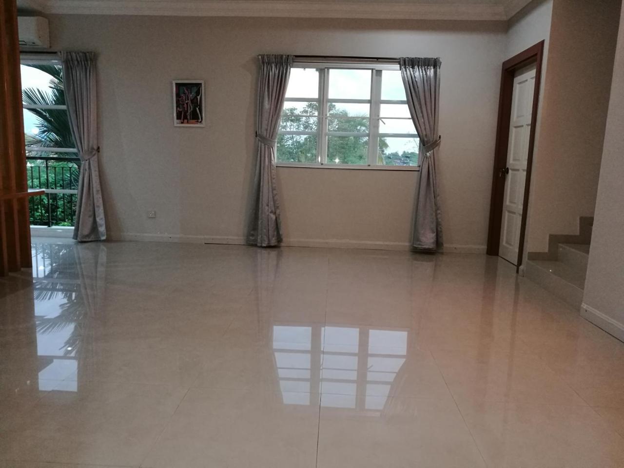 Guesthouse Dragon Place Taiping Esterno foto